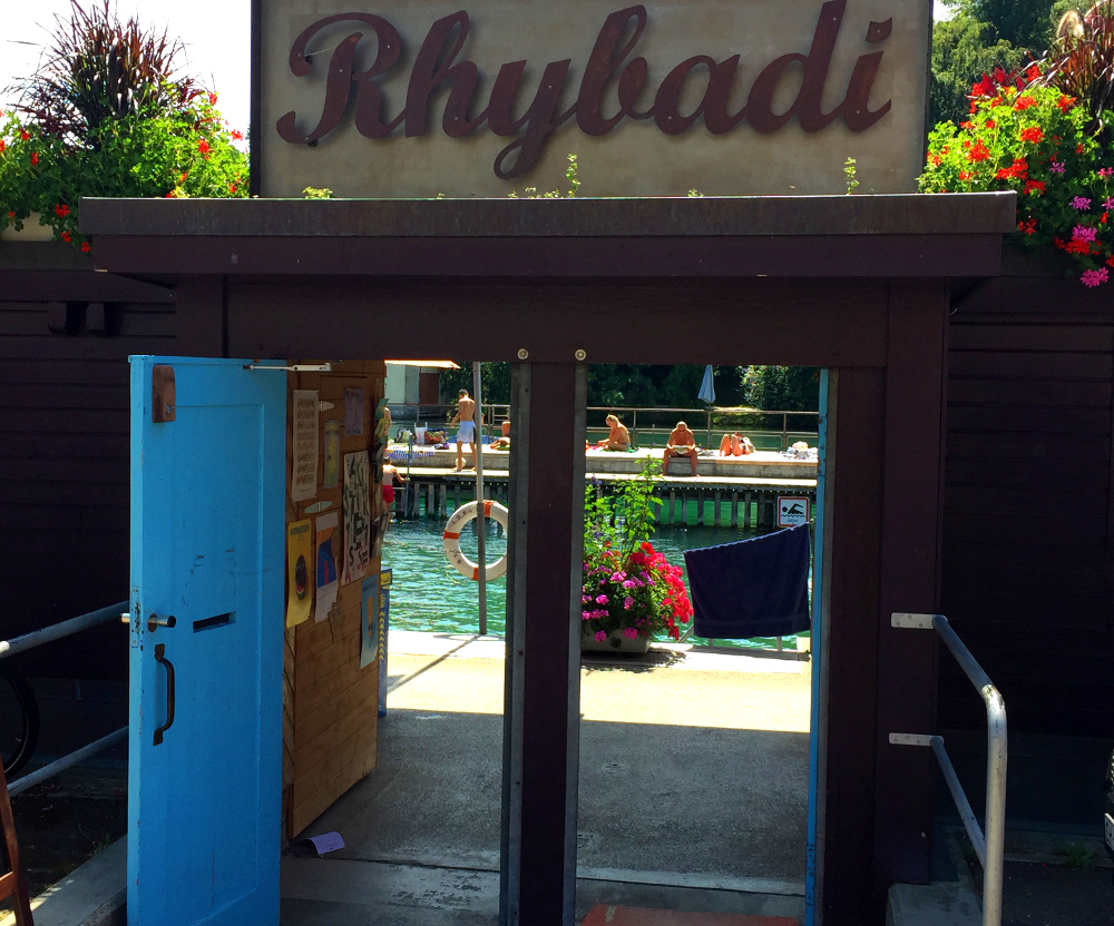 Rheinschwimmbad in Schaffhausen
